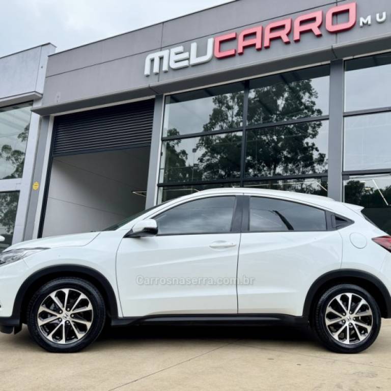 HONDA - HR-V - 2021/2021 - Branca - R$ 119.900,00
