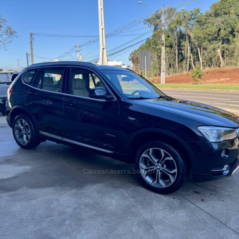 BMW - X3 - 2016/2015 - Preta - R$ 114.900,00