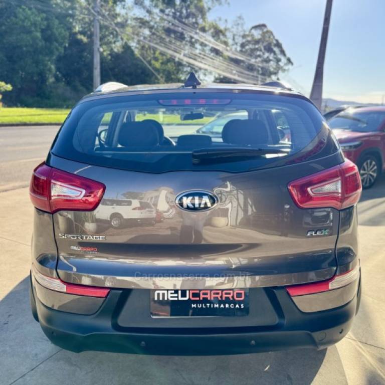 KIA MOTORS - SPORTAGE - 2012/2013 - Marrom - R$ 69.900,00