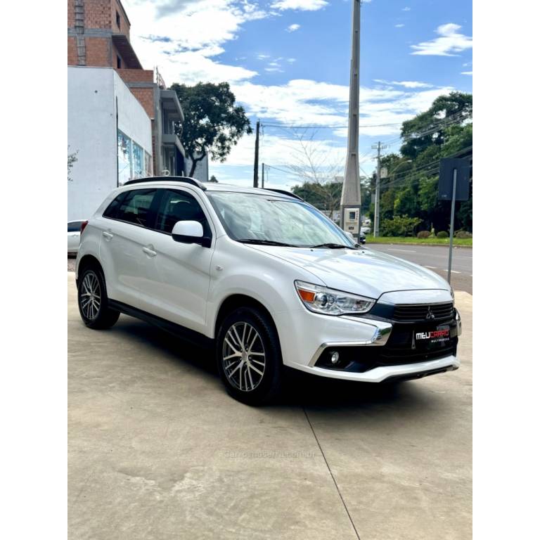 MITSUBISHI - ASX - 2017/2018 - Branca - R$ 94.900,00