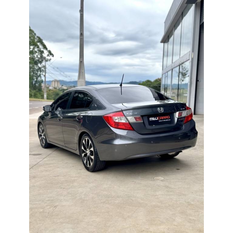 HONDA - CIVIC - 2015/2016 - Cinza - R$ 83.900,00