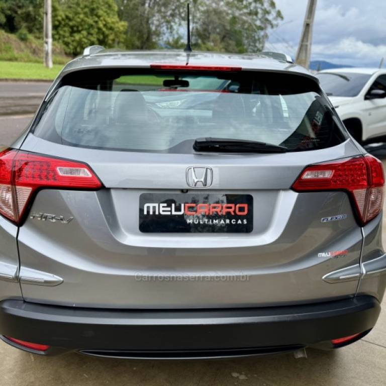HONDA - HR-V - 2015/2016 - Cinza - R$ 89.900,00