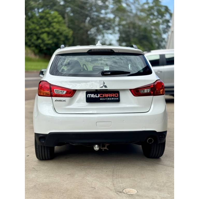 MITSUBISHI - ASX - 2017/2018 - Branca - R$ 94.900,00
