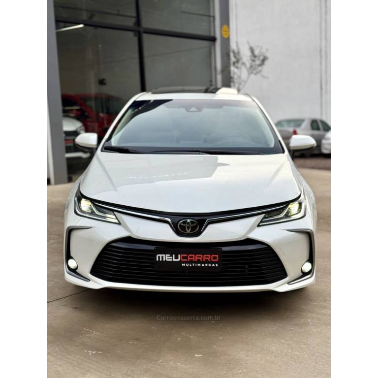 TOYOTA - COROLLA - 2019/2020 - Branca - Sob Consulta