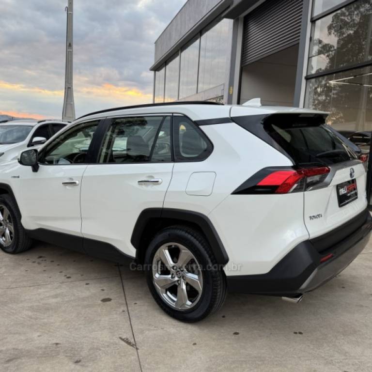 TOYOTA - RAV4 - 2019/2019 - Branca - R$ 169.900,00