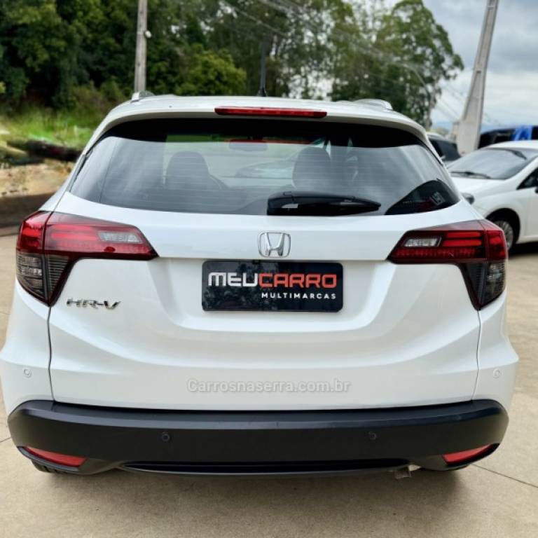 HONDA - HR-V - 2021/2021 - Branca - R$ 119.900,00