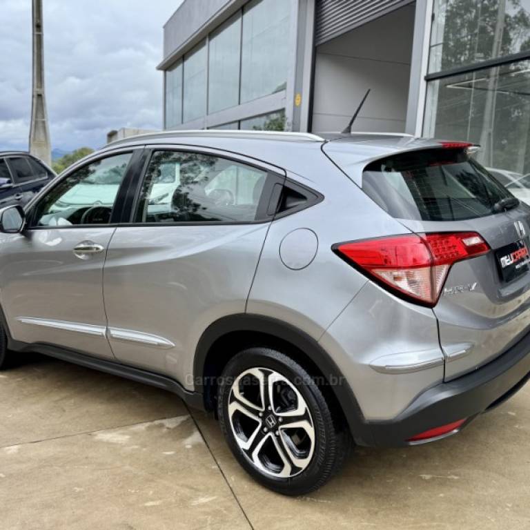 HONDA - HR-V - 2015/2016 - Cinza - R$ 89.900,00