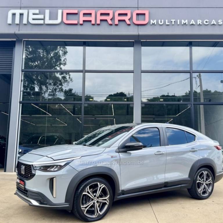 FIAT - FASTBACK - 2023/2024 - Cinza - R$ 124.900,00