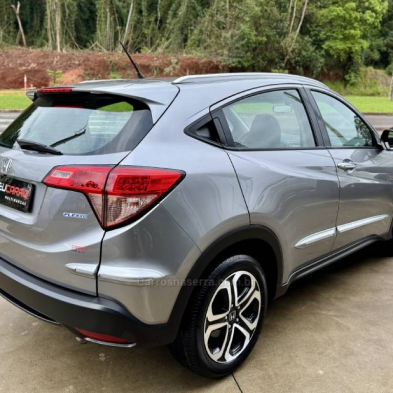 HONDA - HR-V - 2015/2016 - Cinza - R$ 89.900,00