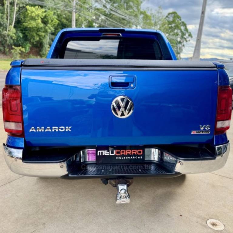 VOLKSWAGEN - AMAROK - 2018/2019 - Azul - R$ 159.900,00