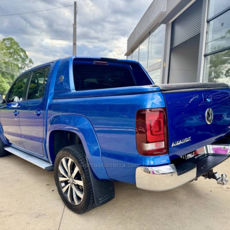 VOLKSWAGEN - AMAROK - 2018/2019 - Azul - R$ 159.900,00