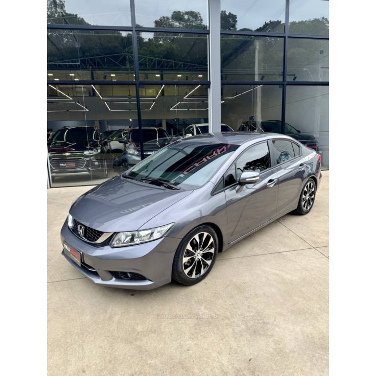 HONDA - CIVIC - 2015/2016 - Cinza - R$ 83.900,00