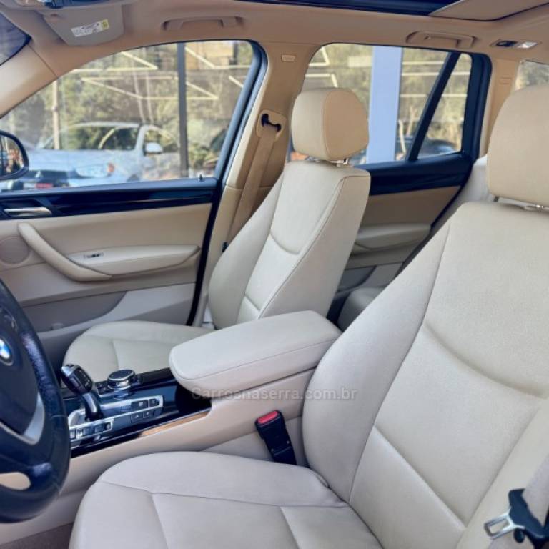 BMW - X3 - 2016/2015 - Preta - R$ 114.900,00