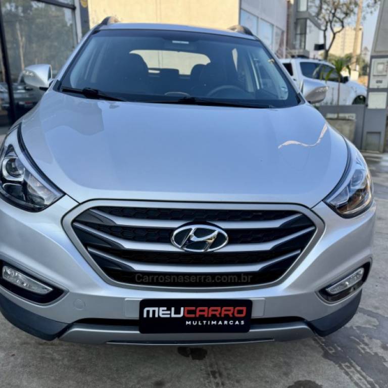 HYUNDAI - IX35 - 2020/2020 - Prata - R$ 94.900,00