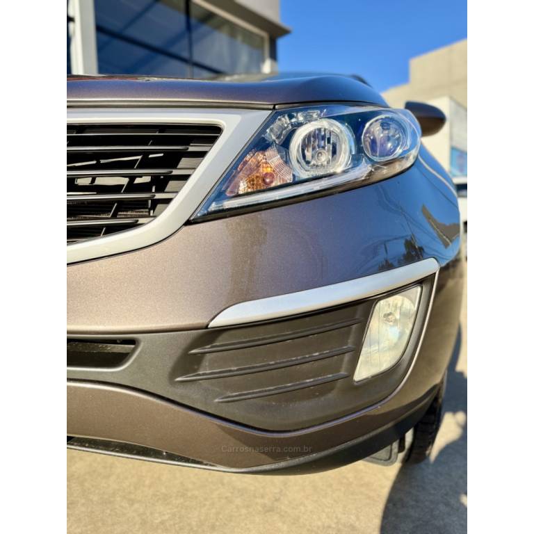 KIA MOTORS - SPORTAGE - 2012/2013 - Marrom - R$ 69.900,00