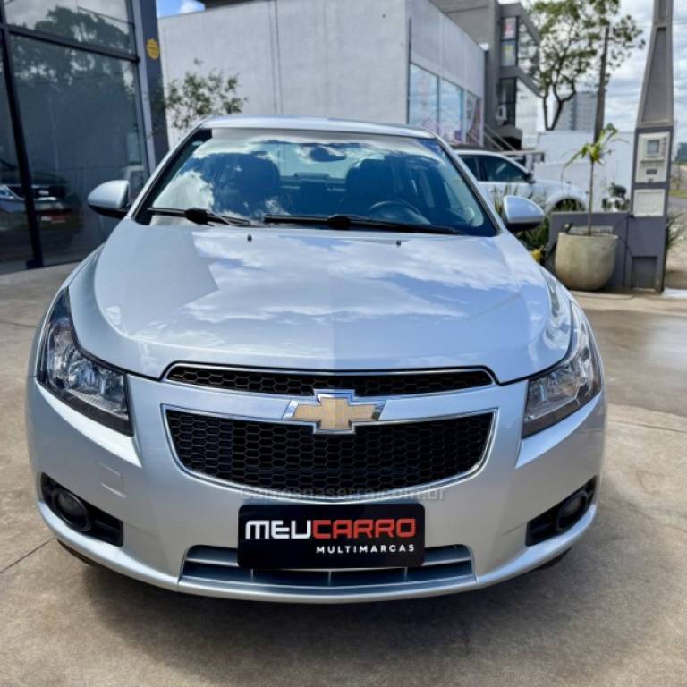 CHEVROLET - CRUZE - 2012/2012 - Prata - R$ 58.900,00