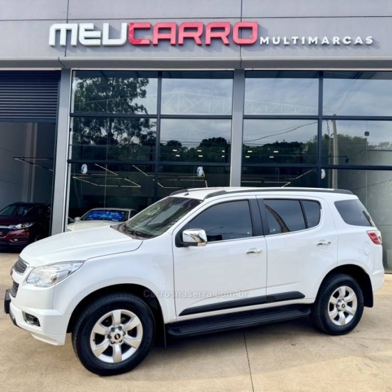 CHEVROLET - TRAILBLAZER - 2013/2013 - Branca - R$ 118.900,00