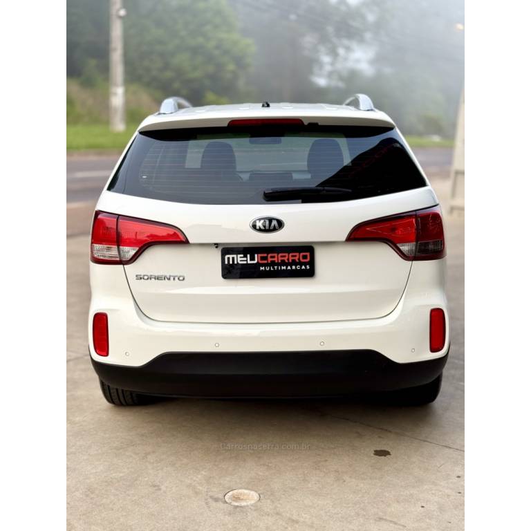 KIA MOTORS - SORENTO - 2014/2015 - Branca - Sob Consulta