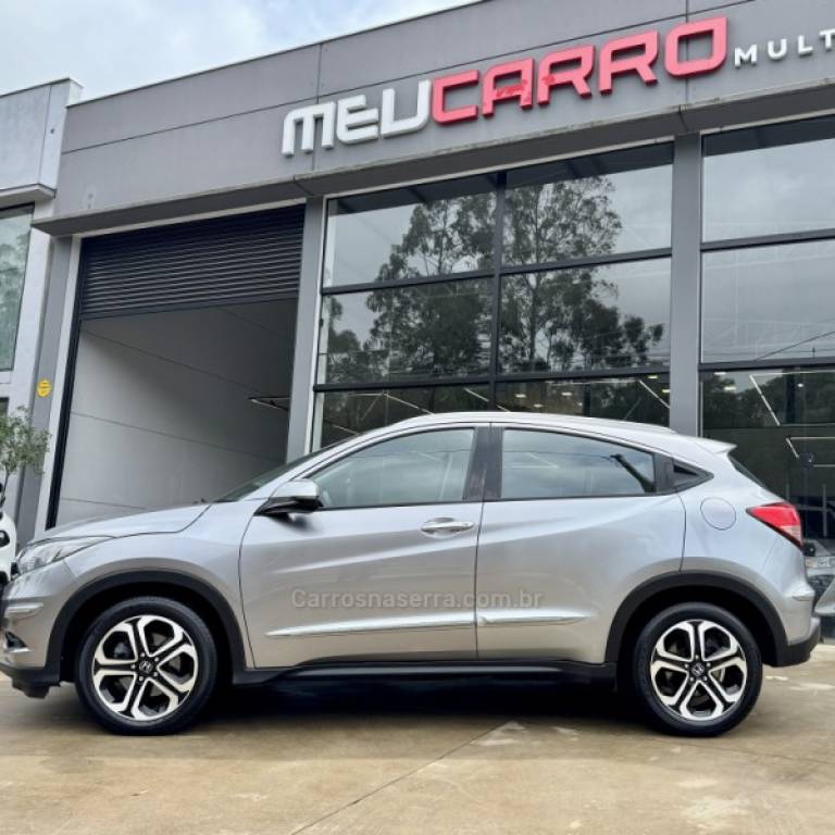 HONDA - HR-V - 2015/2016 - Cinza - R$ 89.900,00