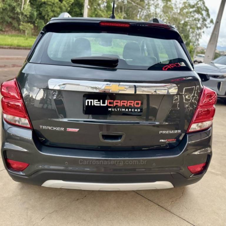CHEVROLET - TRACKER - 2018/2019 - Cinza - R$ 93.900,00