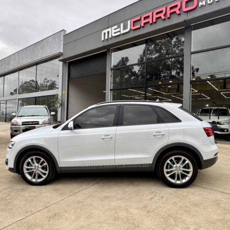 AUDI - Q3 - 2012/2013 - Branca - R$ 88.900,00