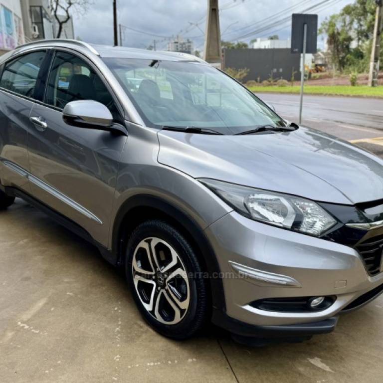 HONDA - HR-V - 2015/2016 - Cinza - R$ 89.900,00
